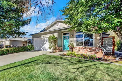 433 Morales Ct, Vacaville, CA 95688