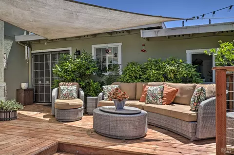 934 Harley St, Sonoma, CA 95476
