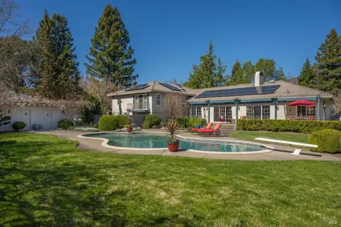 591 Lawndale Rd, Kenwood, CA 95452