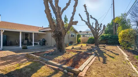 290 S 7th St, Dixon, CA 95620 photo 33