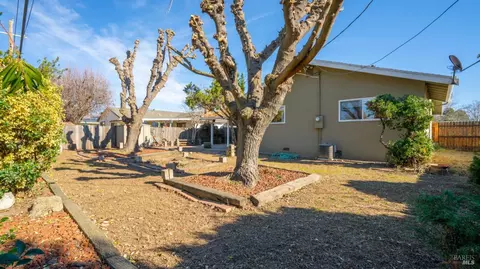 290 S 7th St, Dixon, CA 95620 photo 35