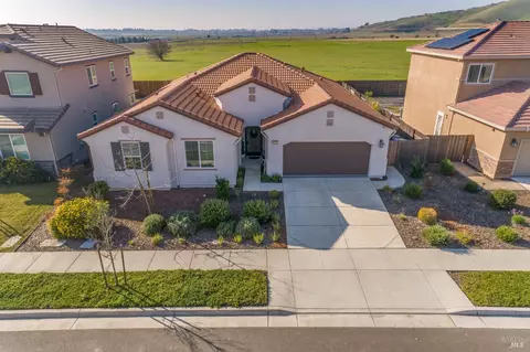 5013 Ellis Godfrey Dr, Fairfield, CA 94533