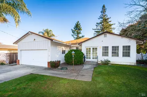 2542 Main St, Napa, CA 94558