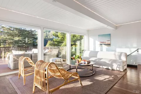 609 Douglas Dr, Mill Valley, CA 94941 photo 4
