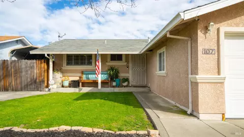 107 Andover Dr, Vacaville, CA 95687 photo 6