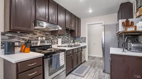 107 Andover Dr, Vacaville, CA 95687 photo 8