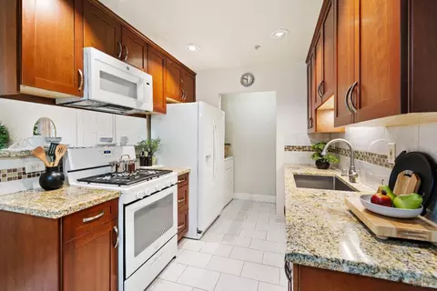 8201 Camino Colegio #137, Rohnert Park, CA 94928