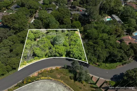 14 Leona Dr, San Rafael, CA 94903