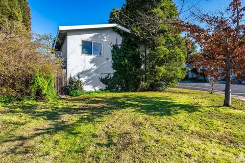 1802 Redwood St, Vallejo, CA 94590 photo 43