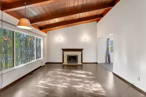 1802 Redwood St, Vallejo, CA 94590 photo 3