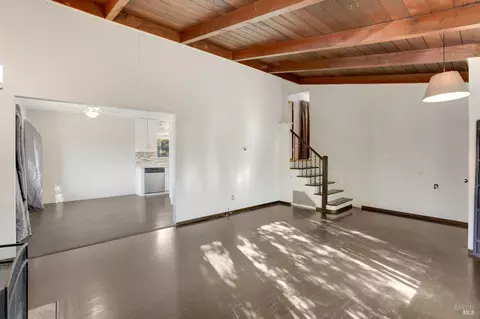 1802 Redwood St, Vallejo, CA 94590 photo 6