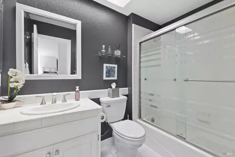 526 Pistachio Pl, Windsor, CA 95492 photo 32