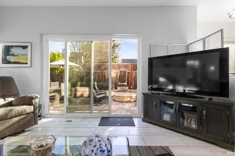 526 Pistachio Pl, Windsor, CA 95492 photo 15