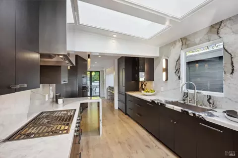 109 Cloud View Rd, Sausalito, CA 94965 photo 9