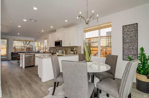 1606 Tecado Dr, Santa Rosa, CA 95403 photo 3