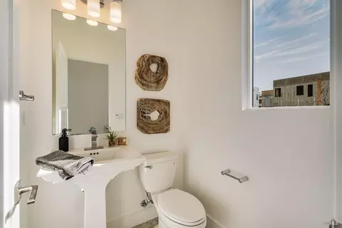 1606 Tecado Dr, Santa Rosa, CA 95403 photo 2