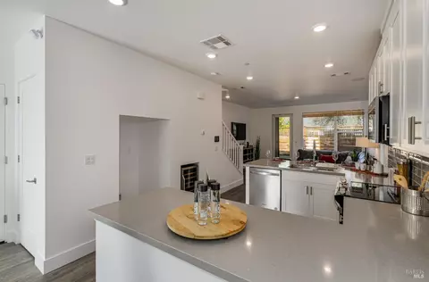1606 Tecado Dr, Santa Rosa, CA 95403 photo 6