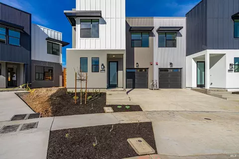 1606 Tecado Dr, Santa Rosa, CA 95403