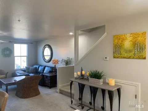 Other - 672 Mcclelland Dr, Windsor, CA 95492 photo 4 of 15