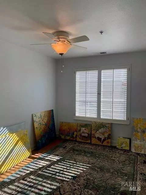 Other - 672 Mcclelland Dr, Windsor, CA 95492 photo 6 of 15