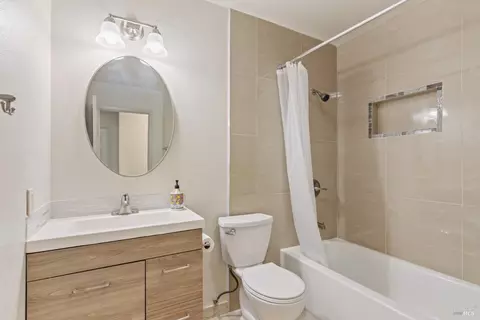 724 Fleming Ave E, Vallejo, CA 94591 photo 20