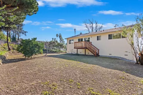 724 Fleming Ave E, Vallejo, CA 94591 photo 25