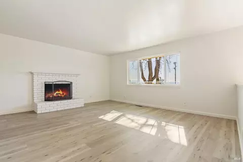 724 Fleming Ave E, Vallejo, CA 94591 photo 6