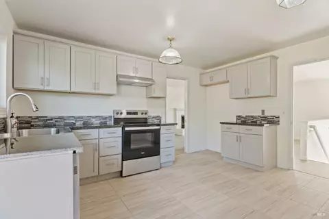 724 Fleming Ave E, Vallejo, CA 94591 photo 13