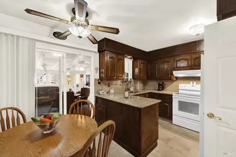 Kitchen - 138 Toyon Dr, Vallejo, CA 94589 photo 1 of 8
