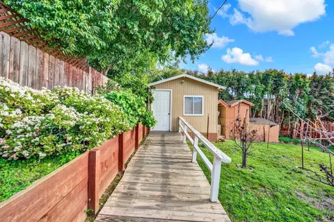 Exterior - 138 Toyon Dr, Vallejo, CA 94589 photo 21 of 22