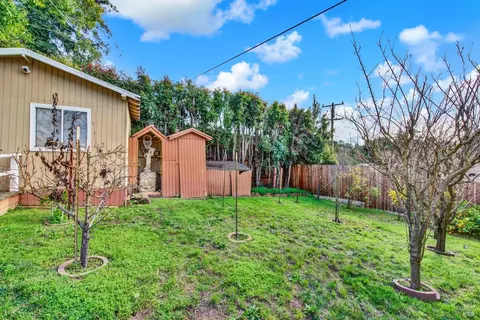 Exterior - 138 Toyon Dr, Vallejo, CA 94589 photo 18 of 22