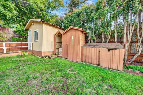 Exterior - 138 Toyon Dr, Vallejo, CA 94589 photo 19 of 22