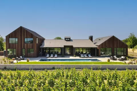 1212 Oak Knoll Ave, Napa, CA 94558