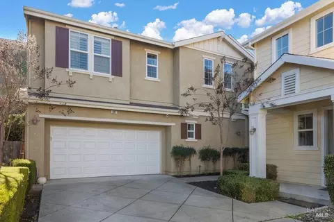 607 Falling Star Dr, Martinez, CA 94553