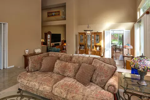 319 Whitethorn Ct, Windsor, CA 95492 photo 8