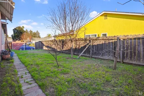 2078 Cormorant Dr, Fairfield, CA 94533 photo 15