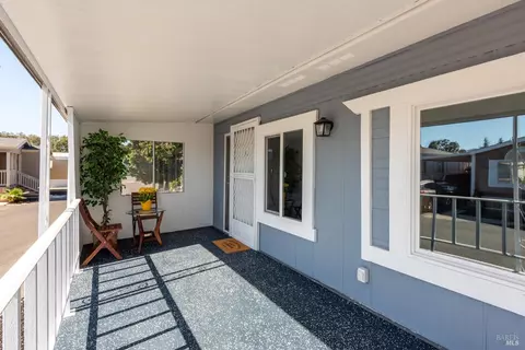 304 Ginger St, Napa, CA 94558