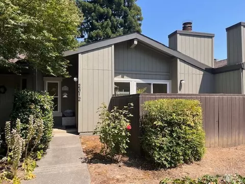 2312 Clay St, Napa, CA 94559