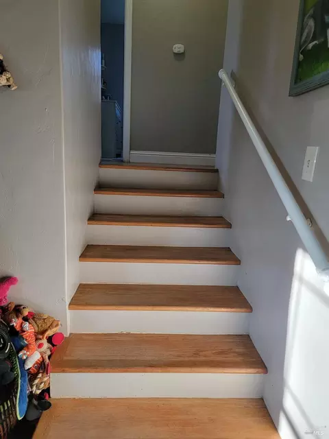 2428 Alameda St, Vallejo, CA 94590 photo 7