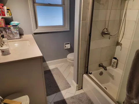 2428 Alameda St, Vallejo, CA 94590 photo 8