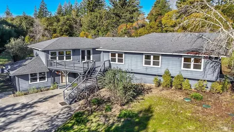 1551 Laguna Rd, Santa Rosa, CA 95401