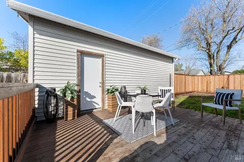 1037 E 5th St, Benicia, CA 94510 photo 34