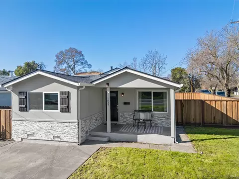 1037 E 5th St, Benicia, CA 94510 photo 4