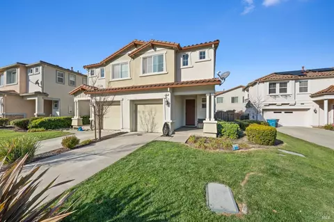 466 Rosso Ct, Vacaville, CA 95687