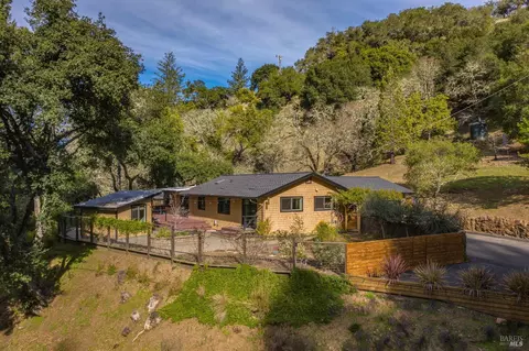 2312 Mark West Springs Rd, Santa Rosa, CA 95404