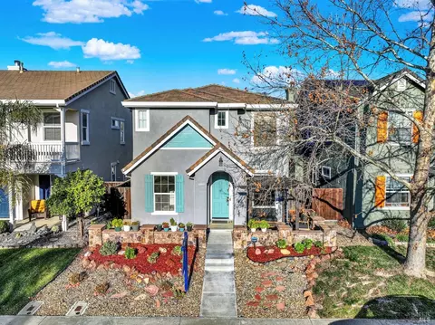 1126 Valley Glen Dr, Dixon, CA 95620