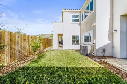 102 Camino Del Sol, Vallejo, CA 94591 photo 57
