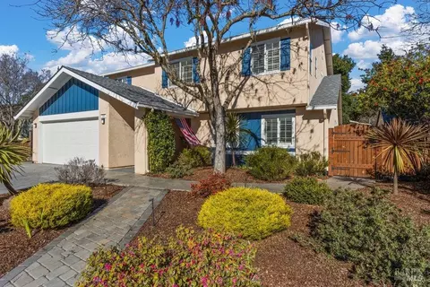 225 Baker St, Benicia, CA 94510