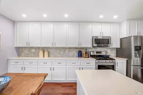 Kitchen - 148 S Temelec Cir, Sonoma, CA 95476 photo 2 of 6