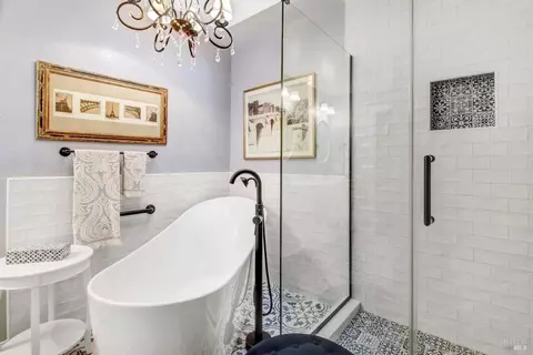 Bath - 148 S Temelec Cir, Sonoma, CA 95476 photo 4 of 7